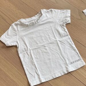 Calvin Klein Kids - 100% Cotton - Classic White Tee - Size 4/5 XS